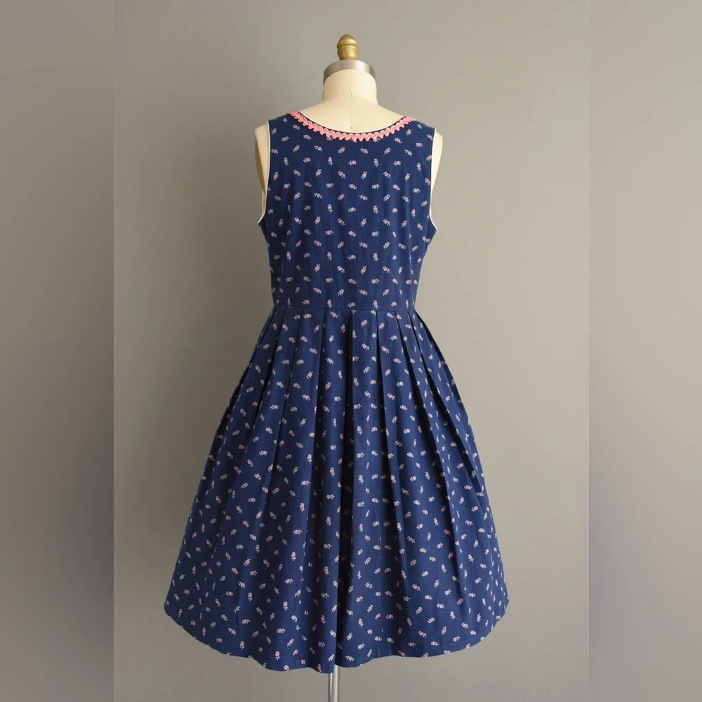 1960s dress | Adorable Blue & Pink Floral Print Dirndl Dress 60s vintage dress - Picture 9 of 10